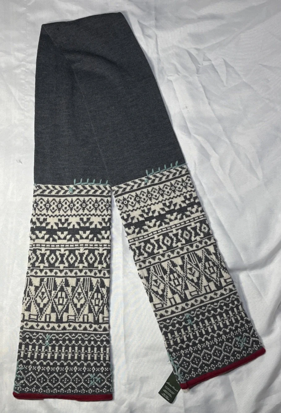 Eddie Bauer 100% Merino Wool Winter Scarf Fair Isle Gray Red Holiday 68